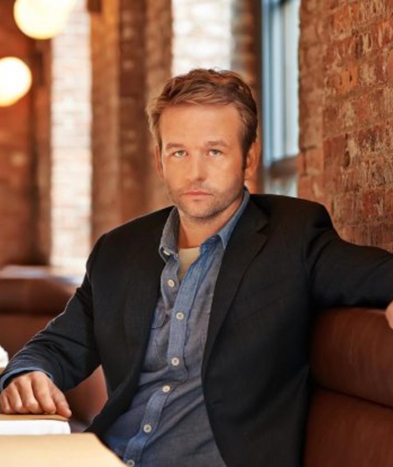 Photo of Dallas Roberts