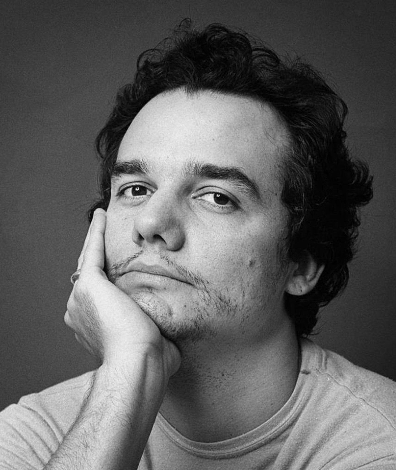 Wagner Moura: The Charismatic Actor