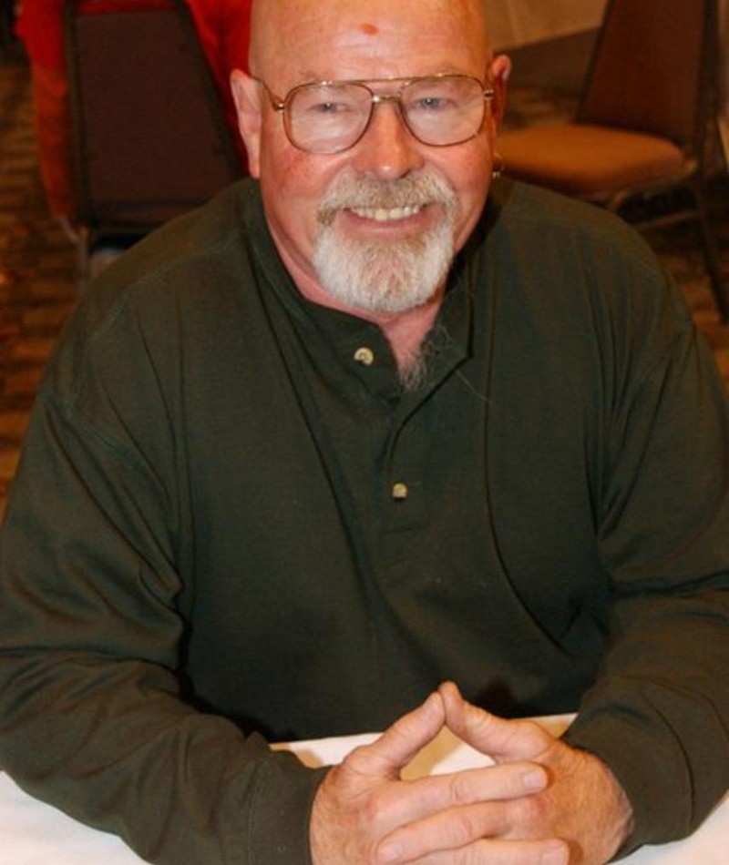Photo of Charles Cyphers