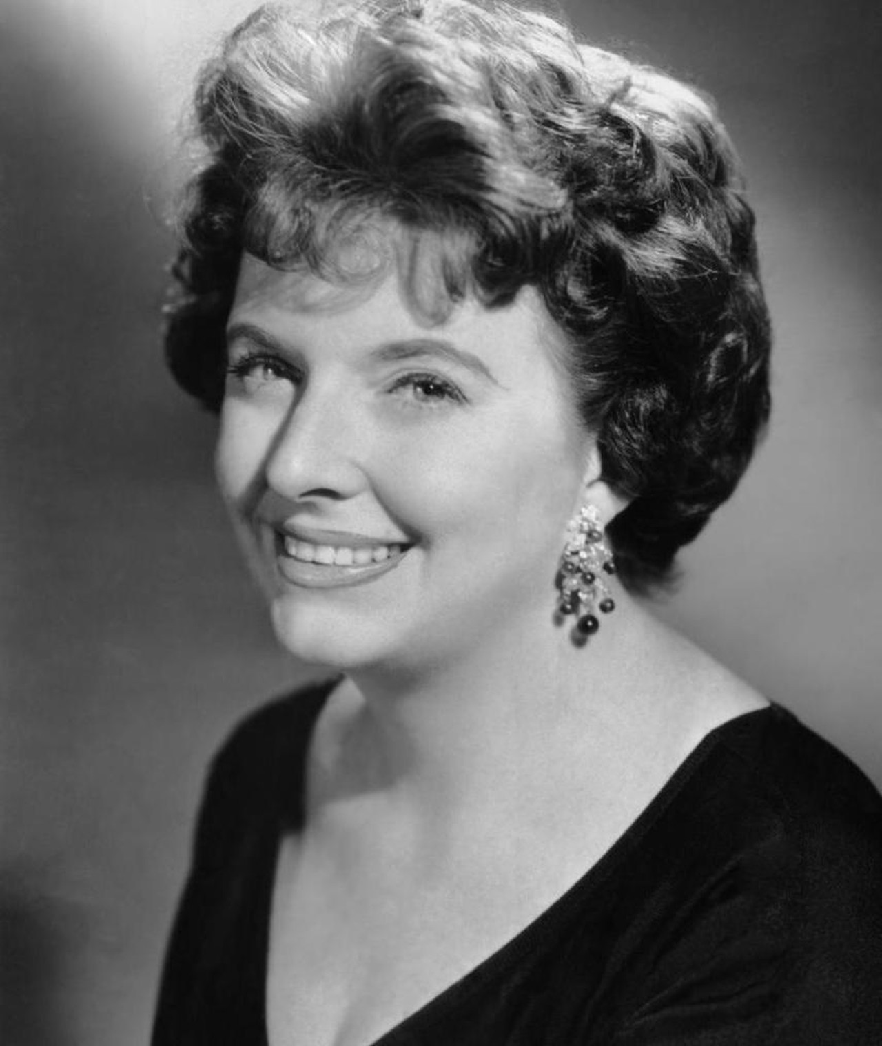 Photo of Peggy Cass