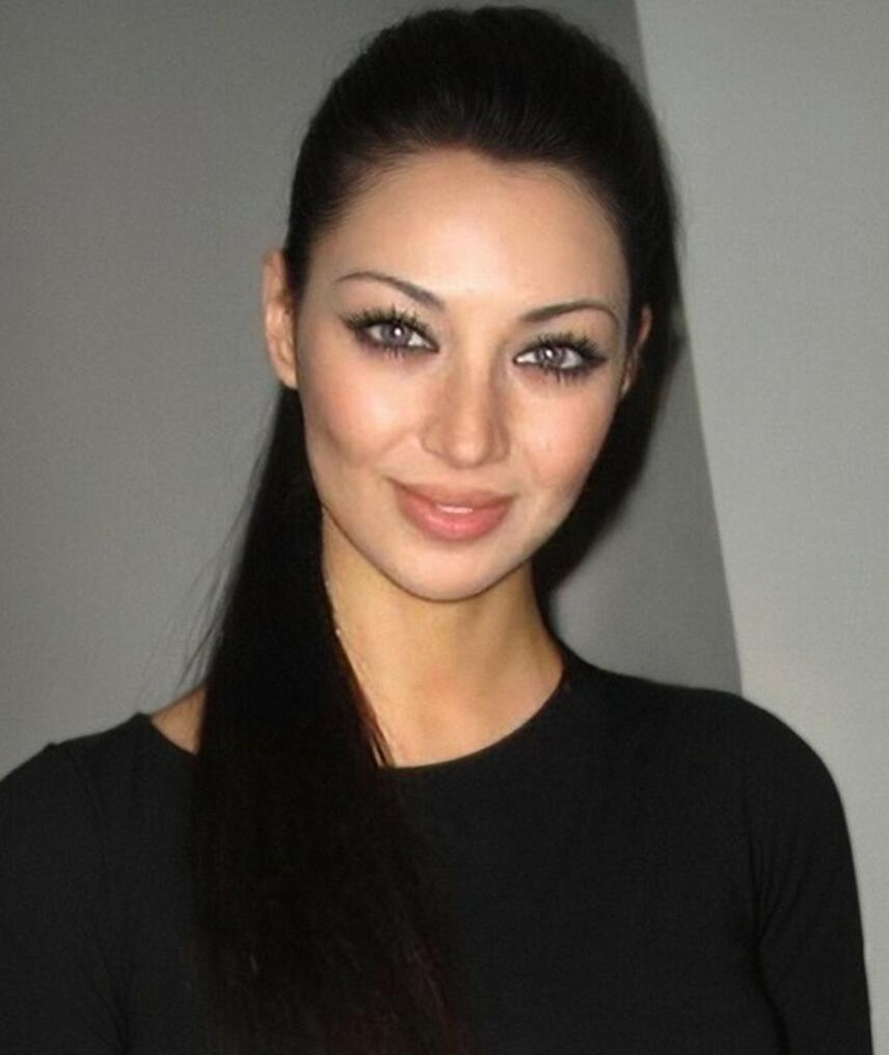 Photo of Claudia Lynx
