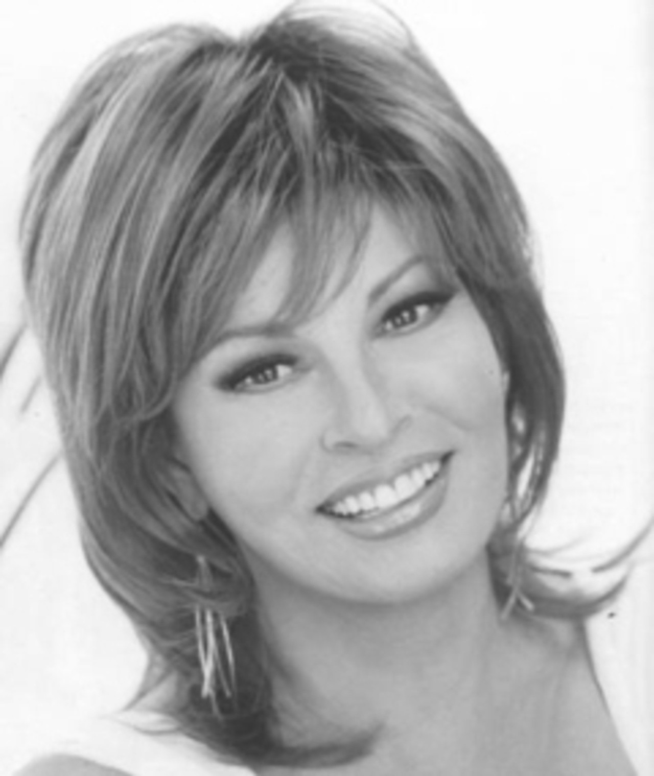 Photo of Raquel Welch