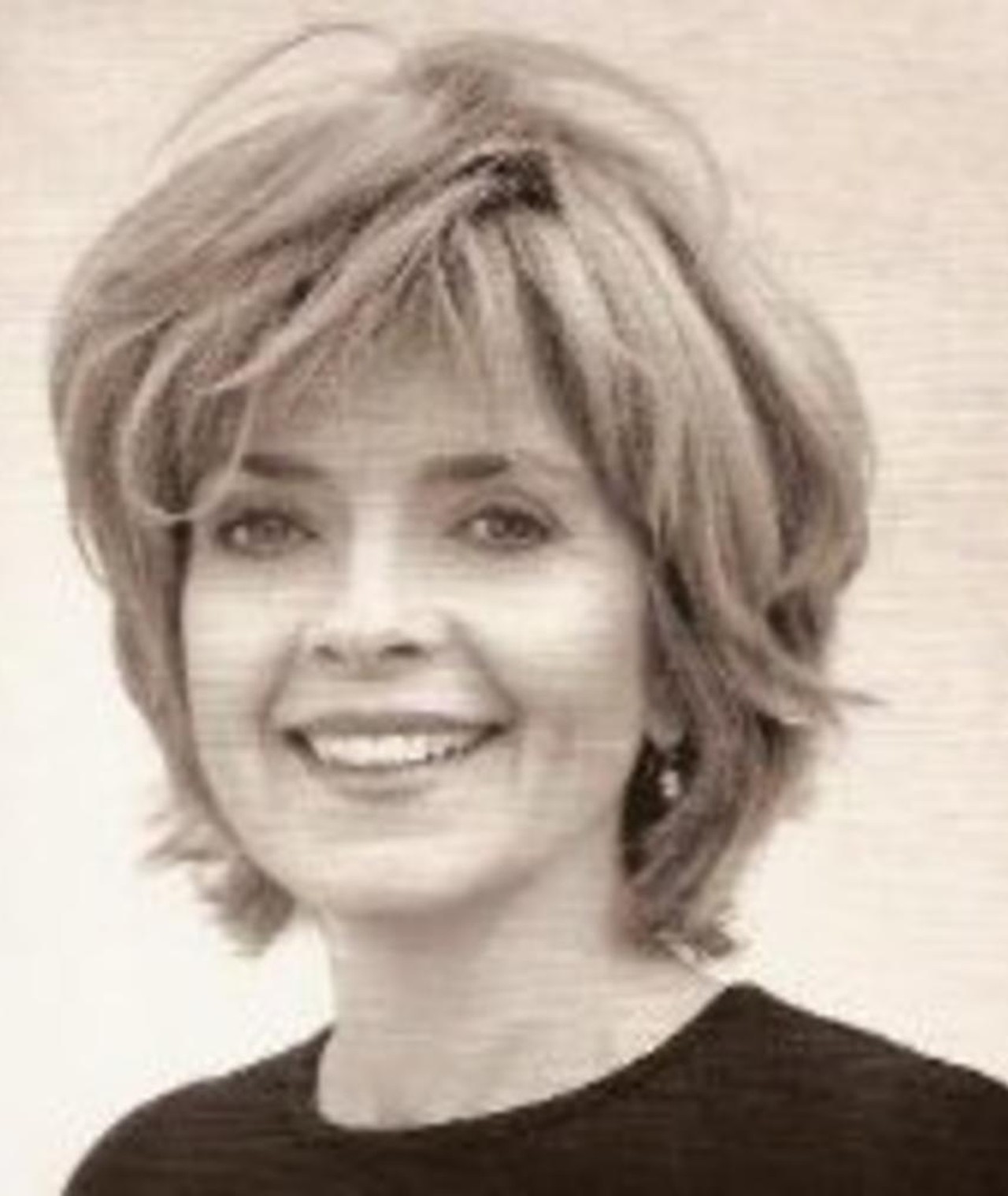 Photo of Linda MacEwen