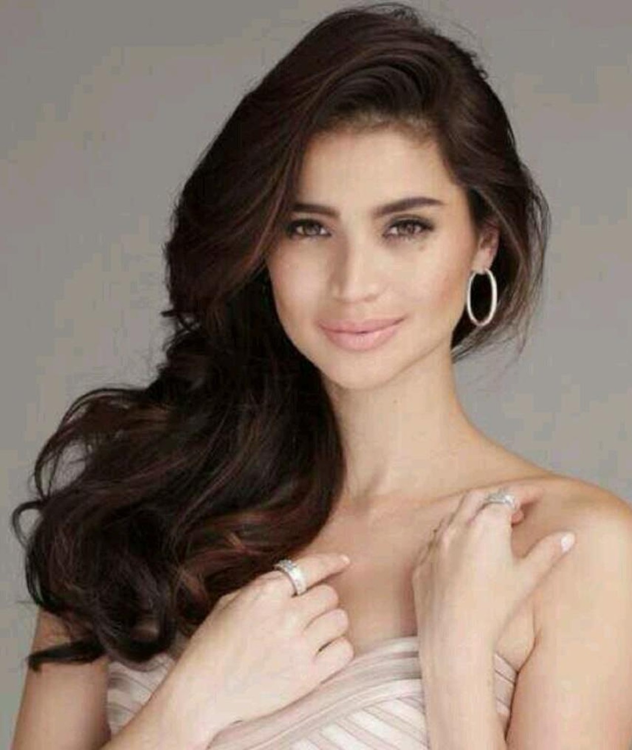 Anne Curtis – Movies, Bio and Lists on MUBI