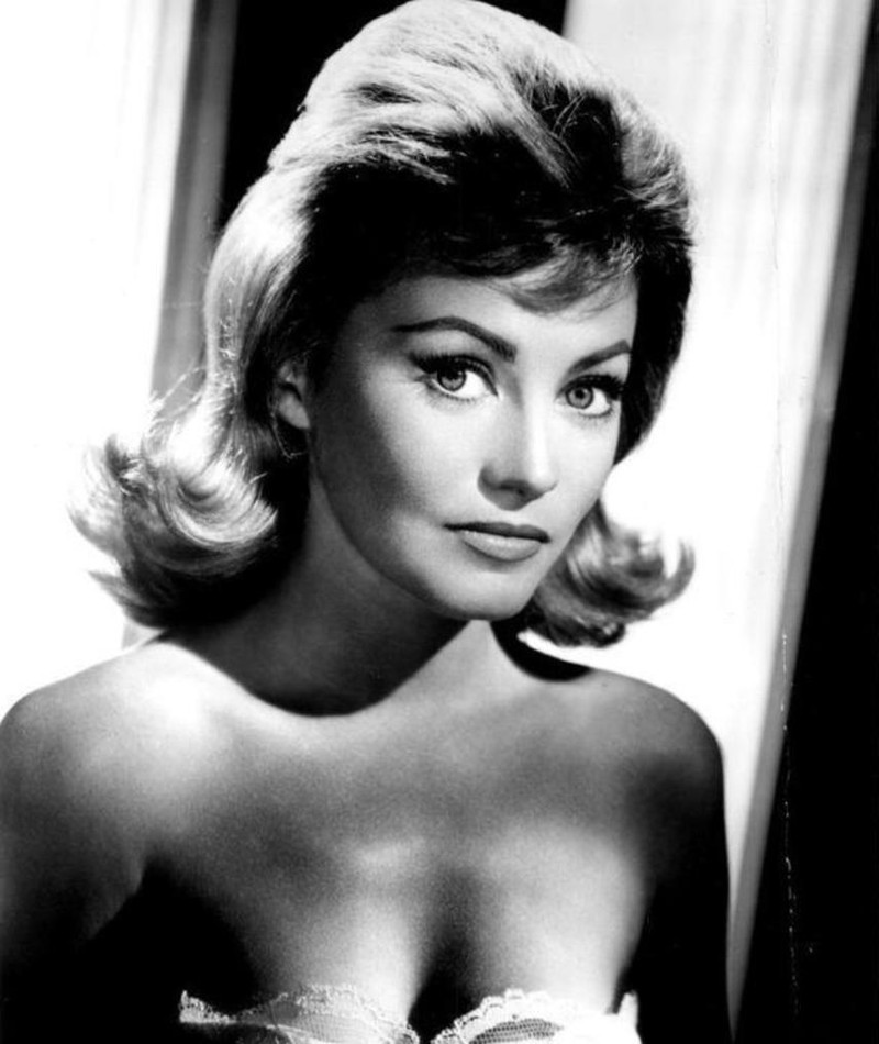 Jackie Loughery Movies, Bio and Lists on MUBI