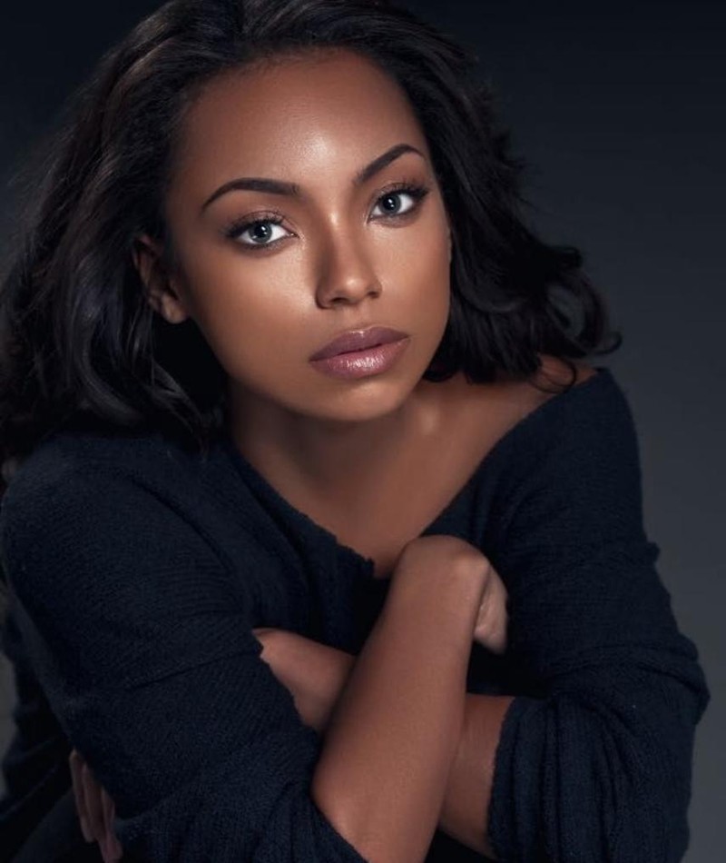 Pictures logan browning 41 Sexiest