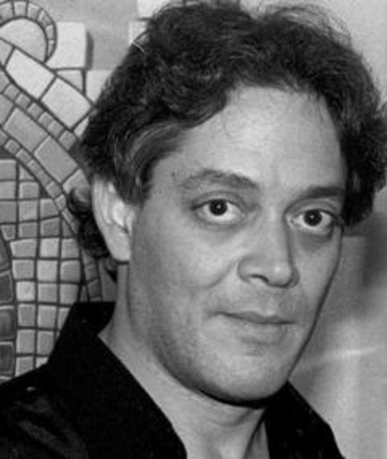 Photo of Raúl Juliá