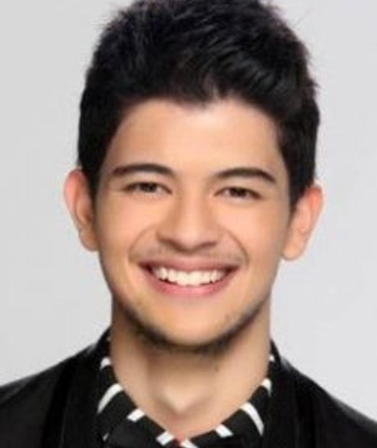 Photo of Rayver Cruz