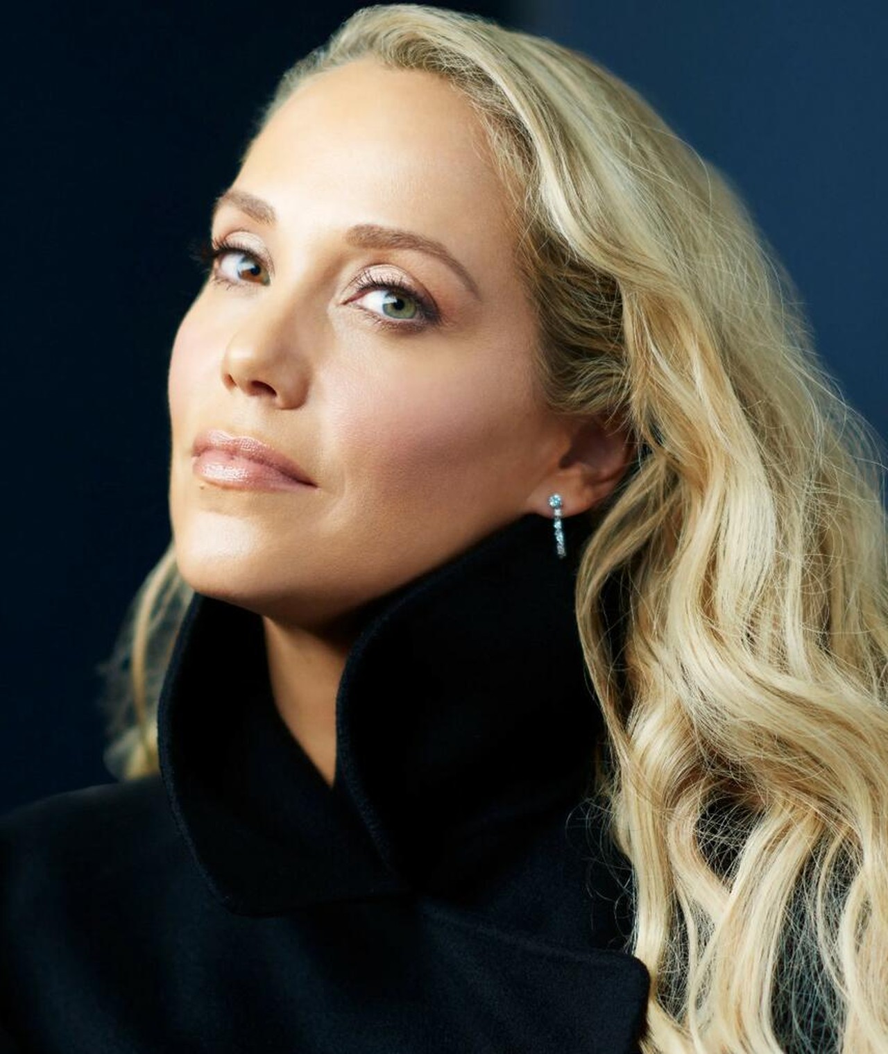 Photo of Elizabeth Berkley