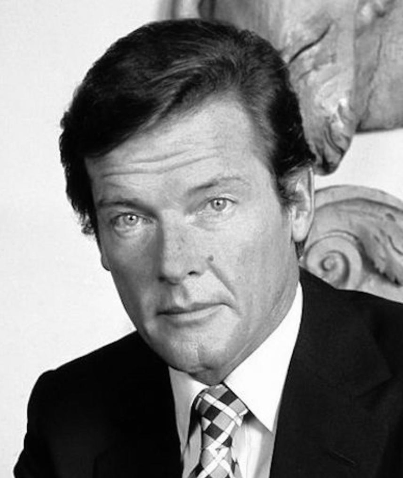 Photo of Roger Moore
