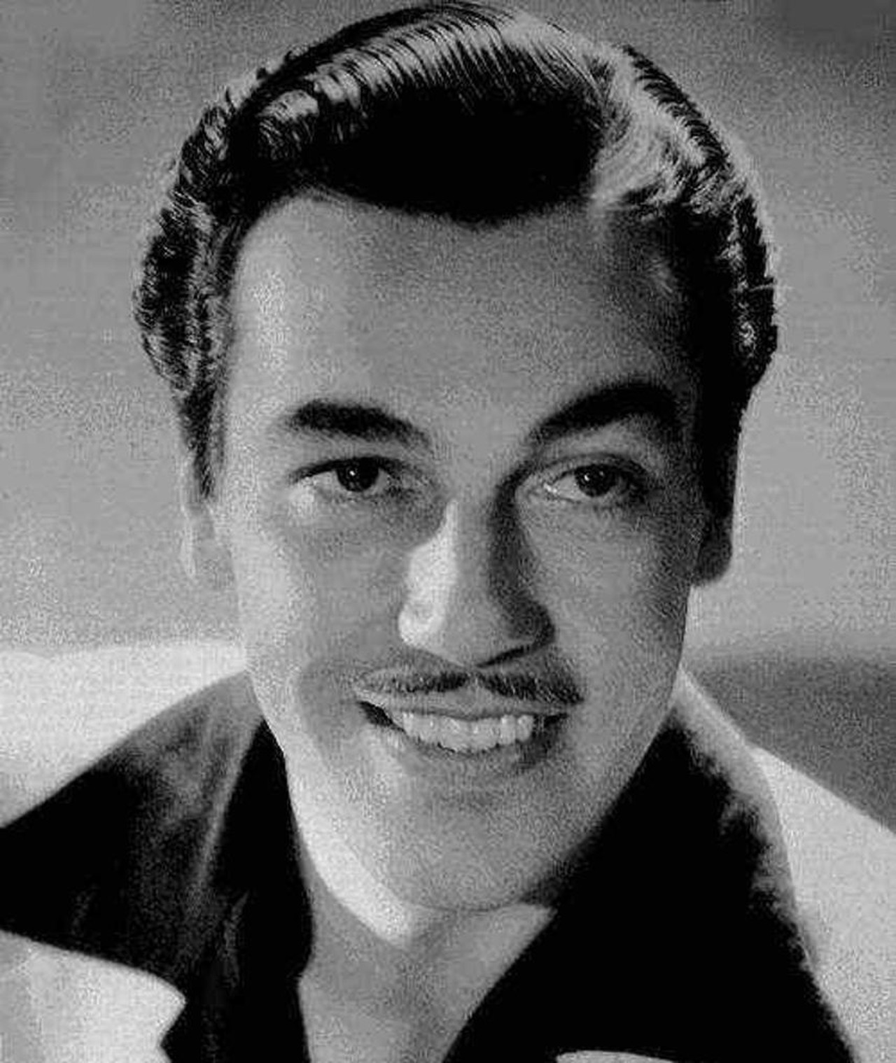 Cesar Romero Cesar Romero Wikipedia Cesar Romero Cesar Romero Wikipedia
