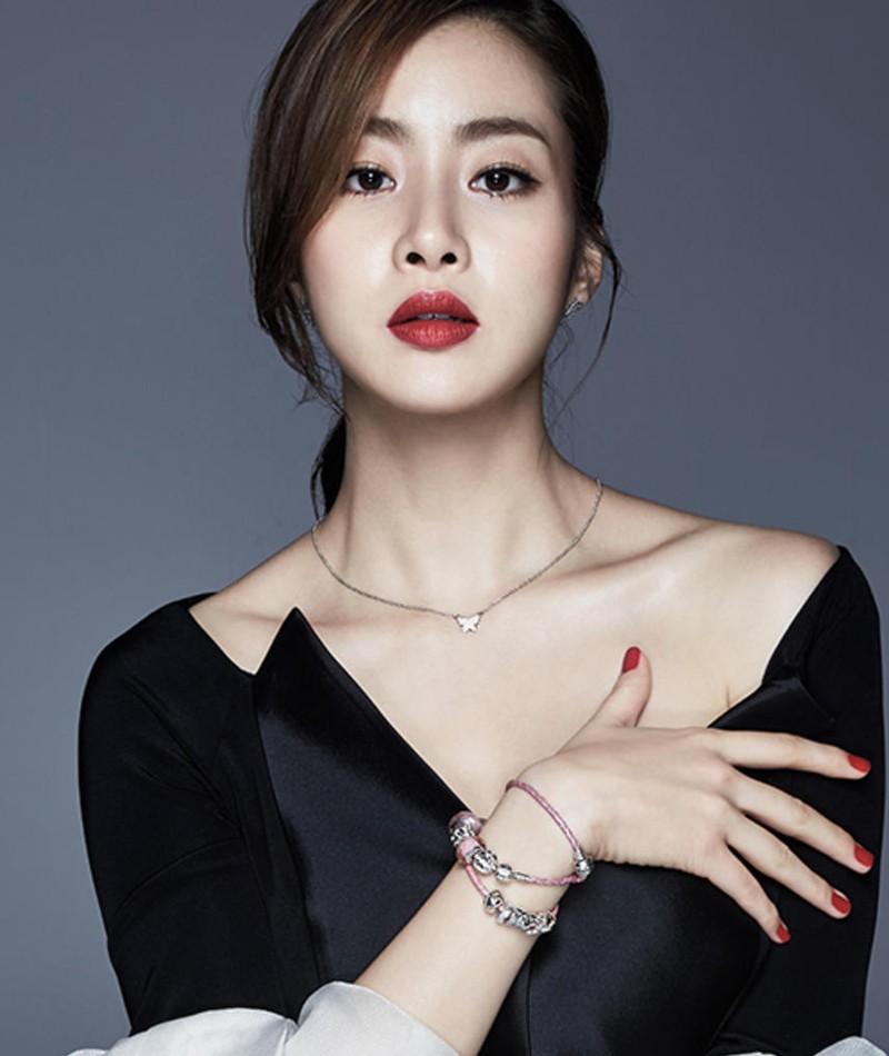 Kang Sora Movies, Bio and Lists on MUBI