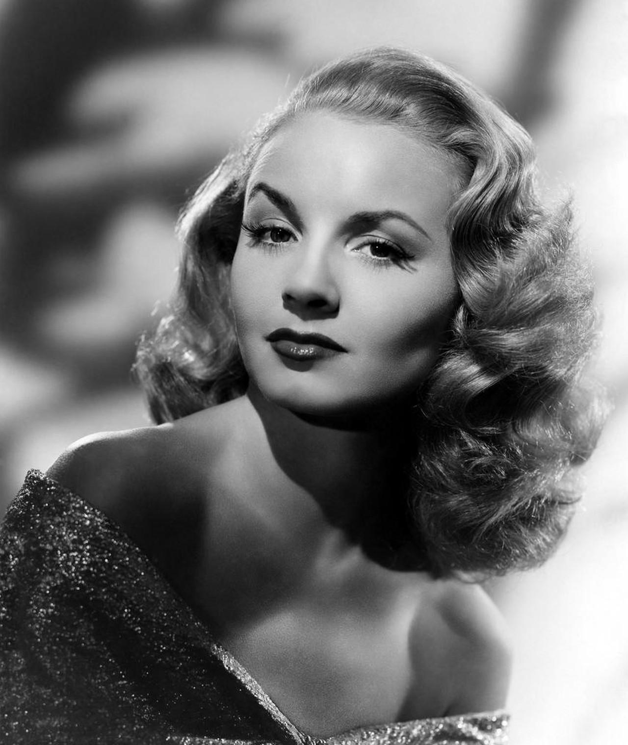 Janet Blair – Movies, Bio and Lists on MUBI