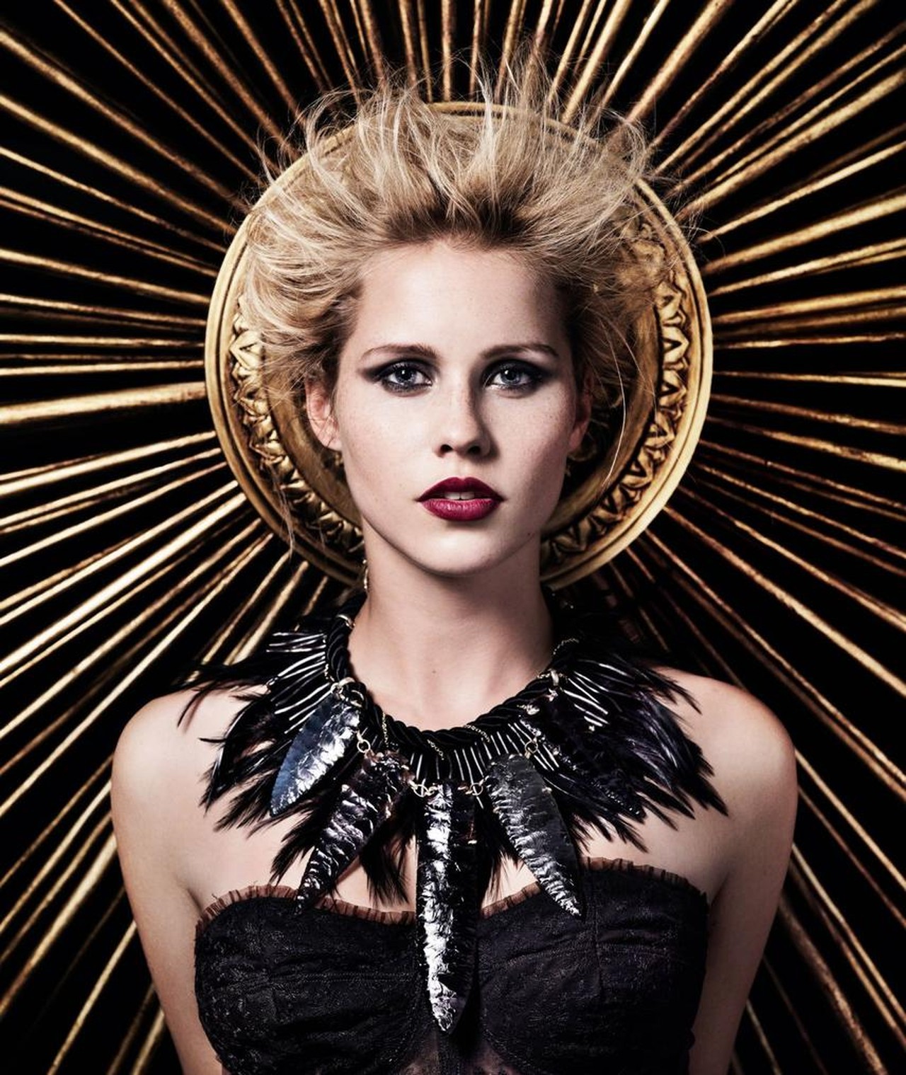Photo of Claire Holt