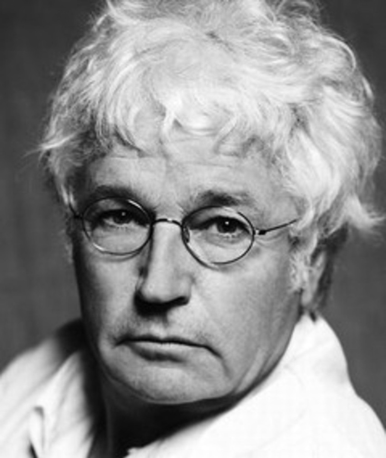Photo of Jean-Jacques Annaud