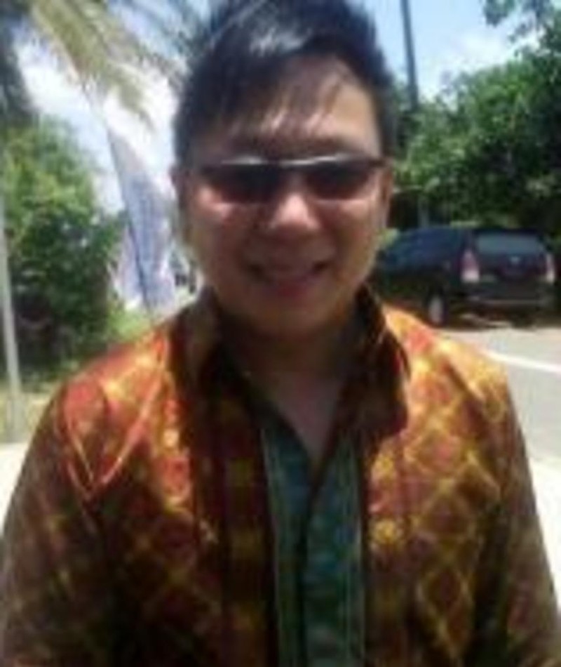 Fandy Lingga – Movies, Bio and Lists on MUBI