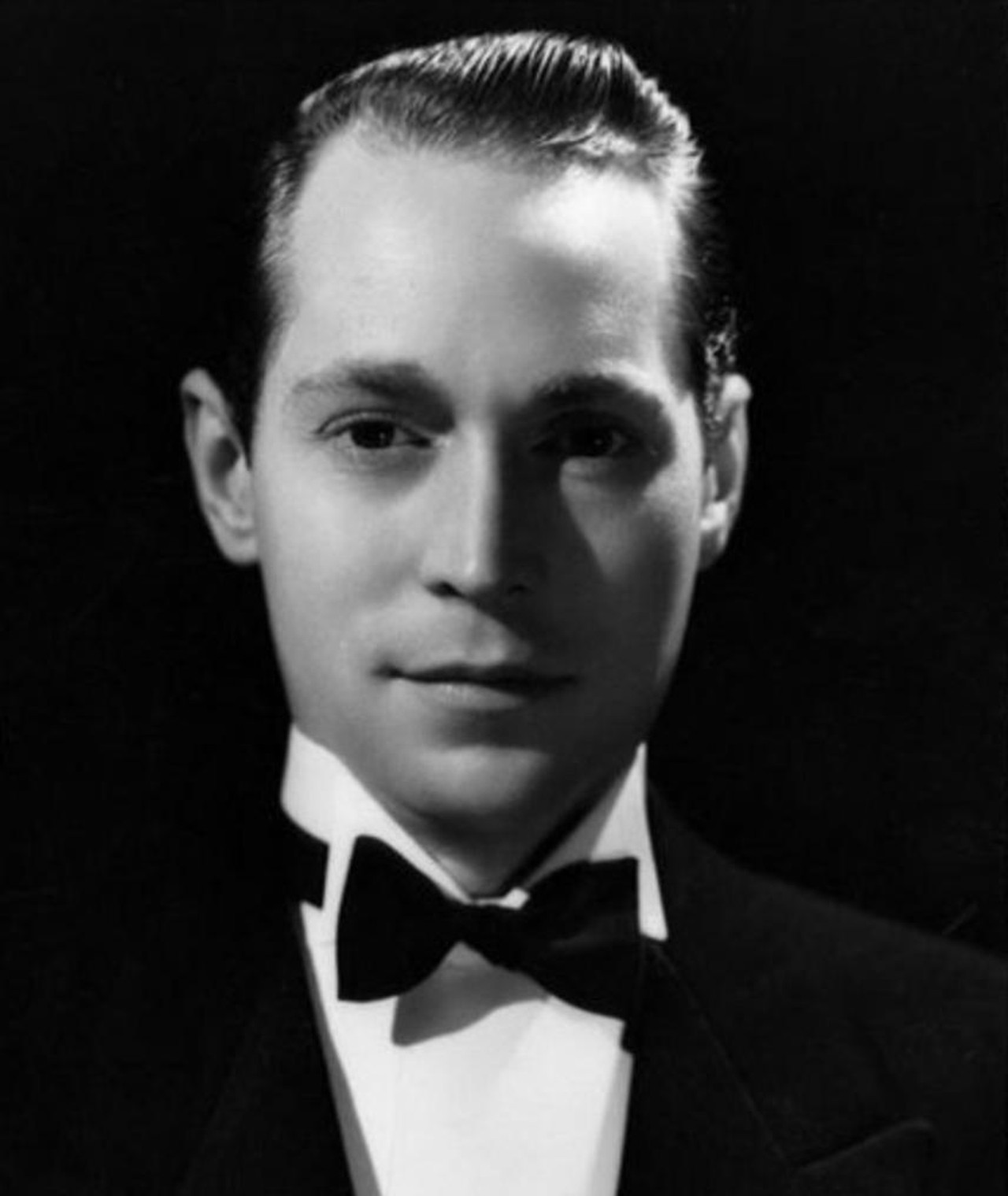 Photo of Franchot Tone