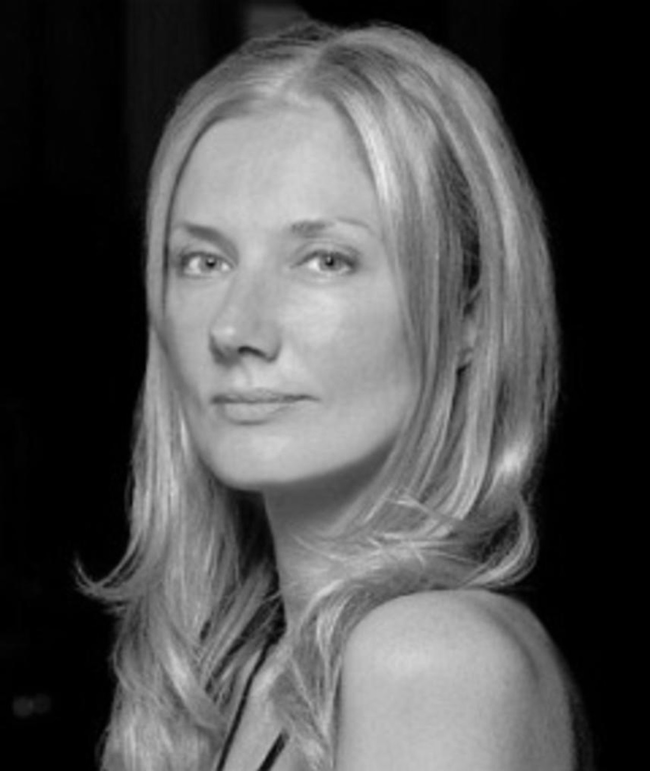 Photo of Joely Richardson