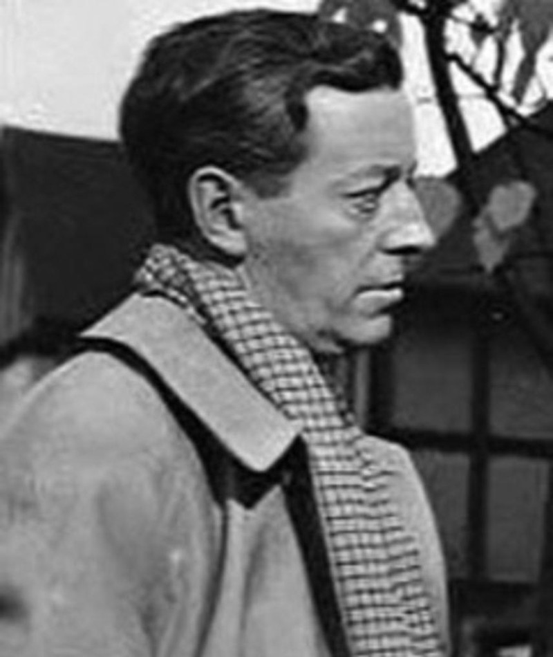 Charles Frend Movies, Bio and Lists on MUBI