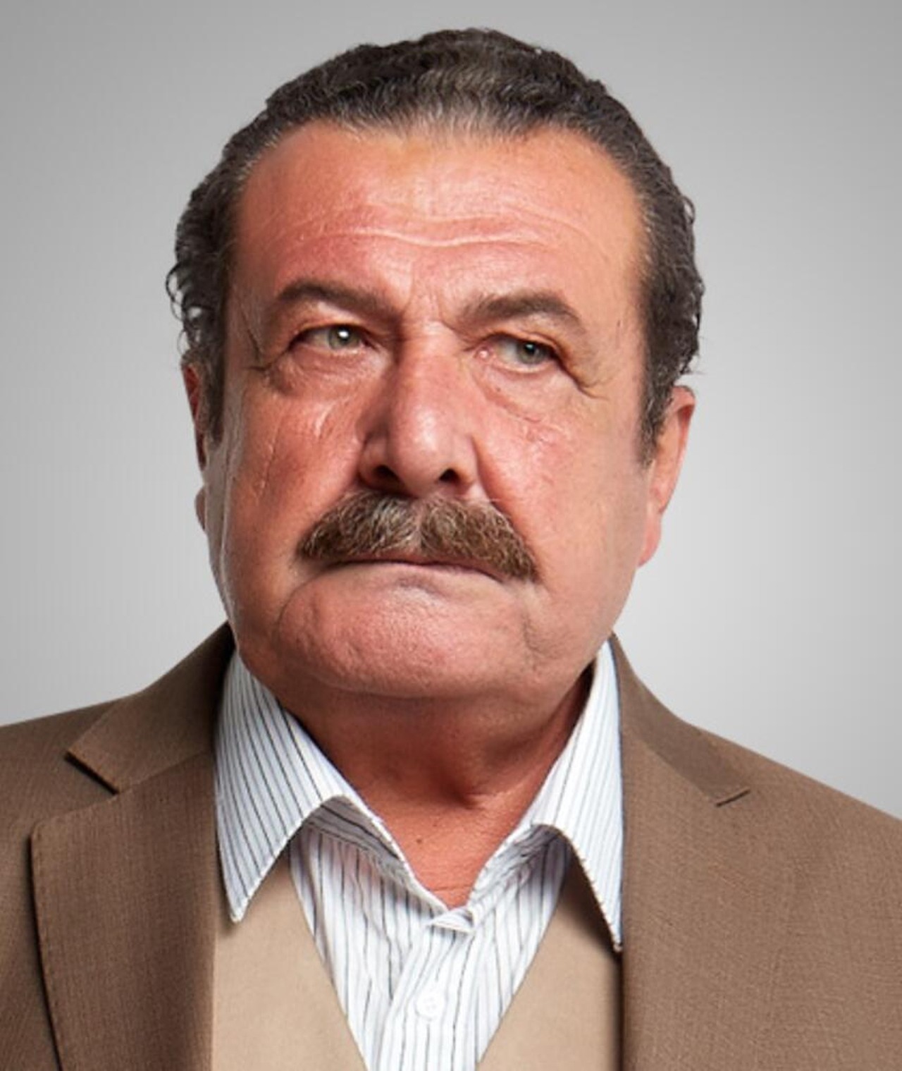 Tarık Papuççuoğlu fotoğrafı