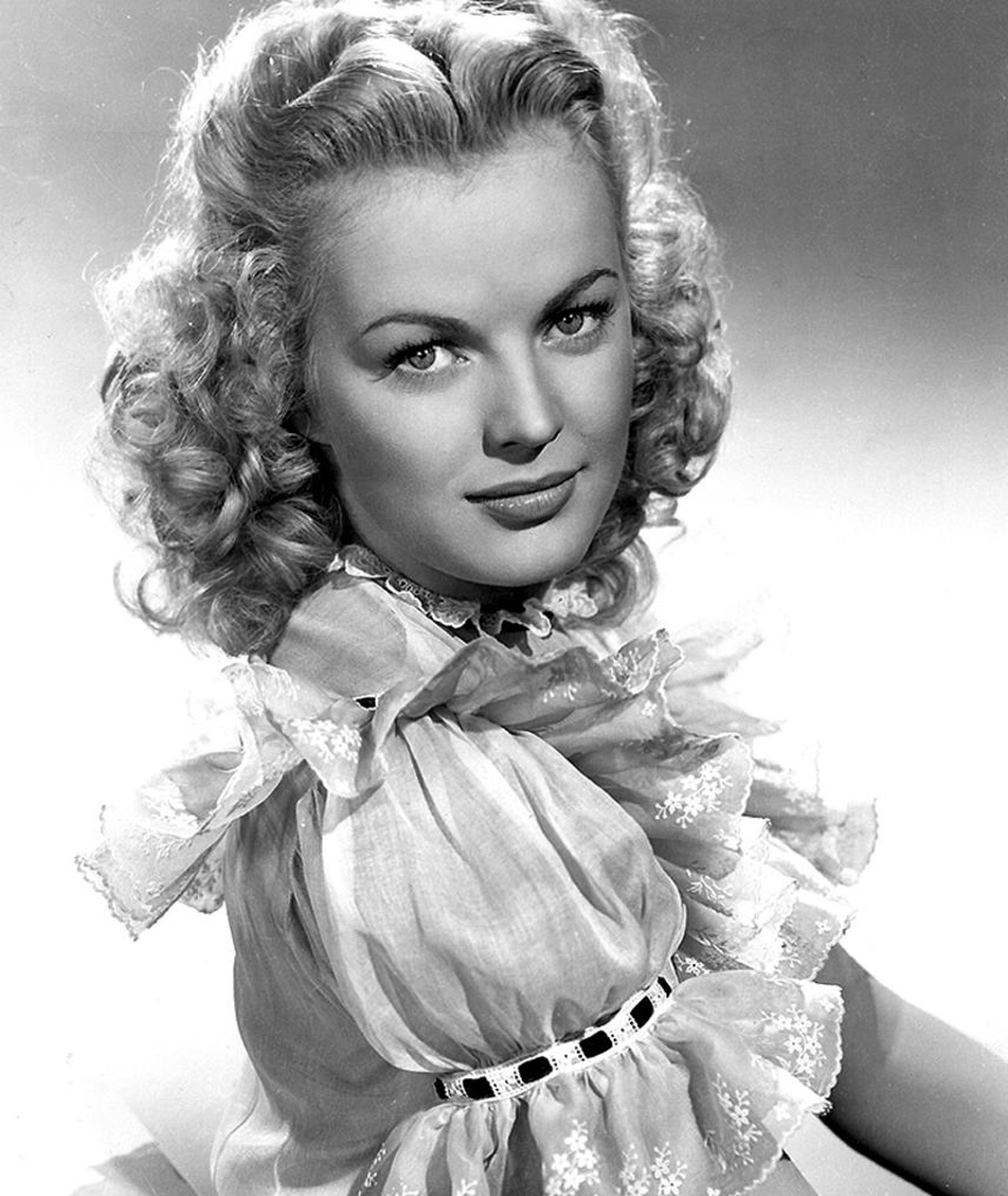 Photo of June Haver