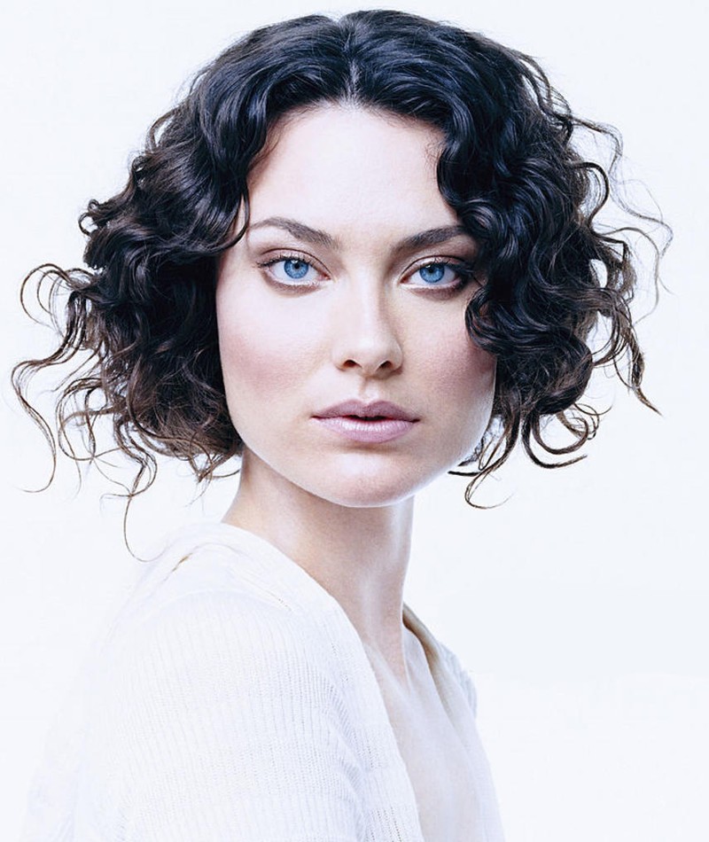 Shalom Harlow Movies, Bio and Lists on MUBI