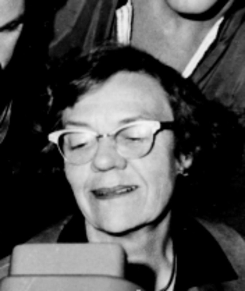 Eda Warren Movies, Bio and Lists on MUBI