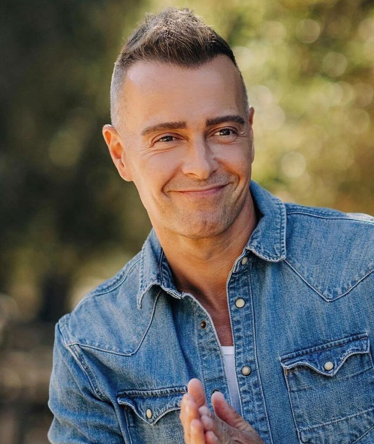 Photo of Joey Lawrence