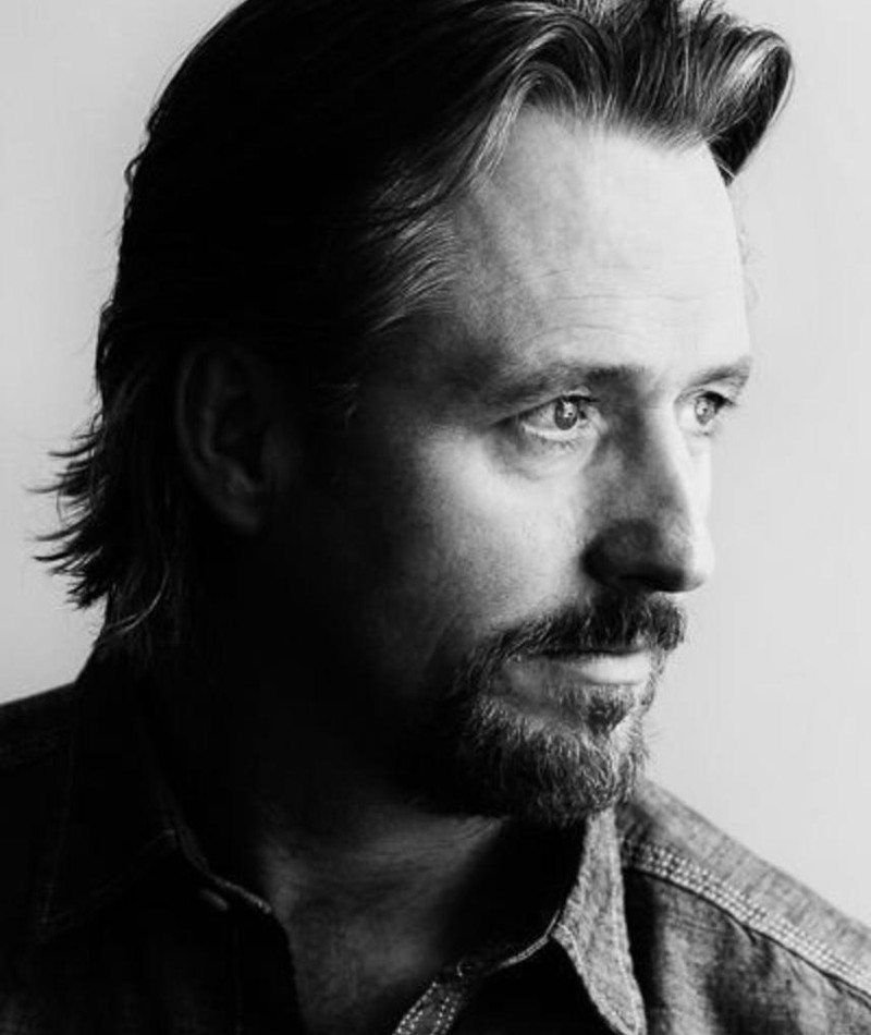 Photo of Linus Roache