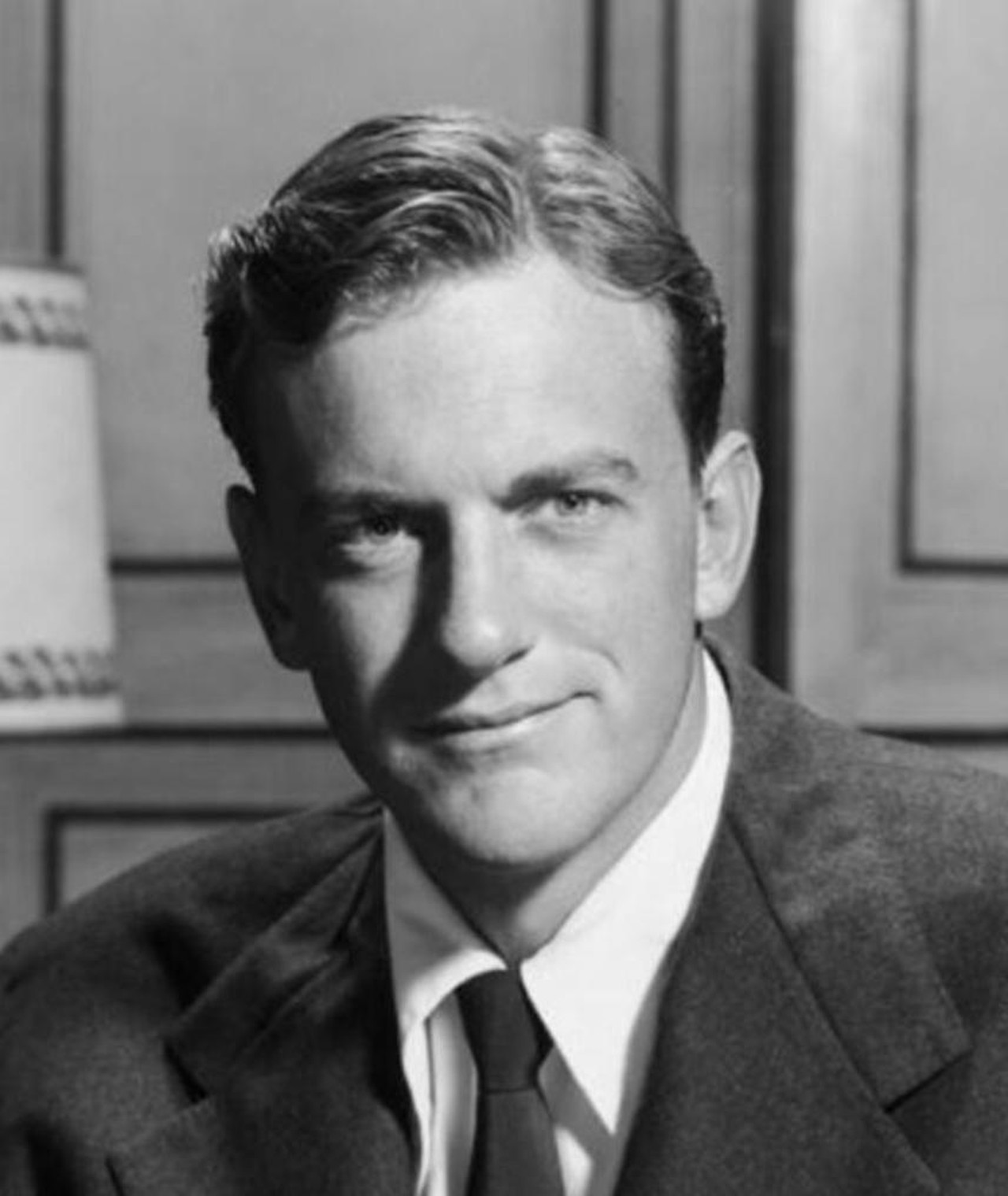 James Arness Movies, Bio and Lists on MUBI