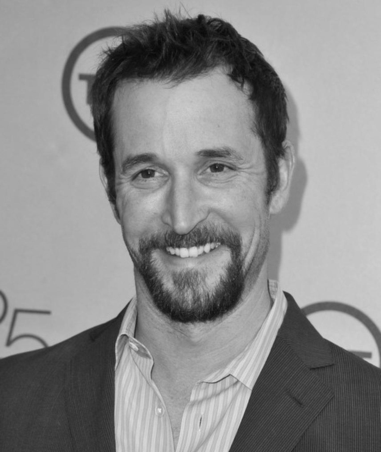Photo of Noah Wyle