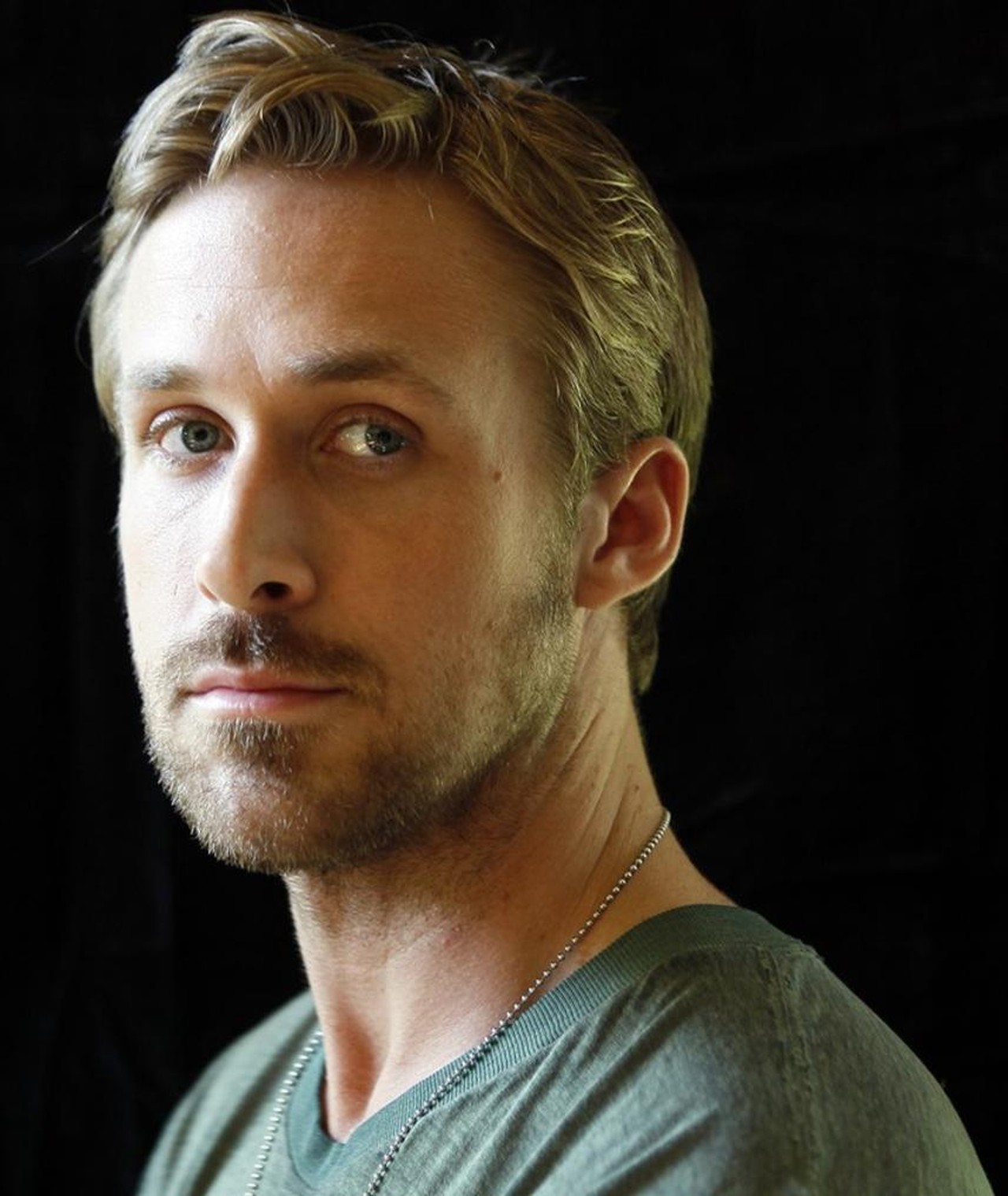 Ryan Gosling Filmes Biografia E Listas Na Mubi 