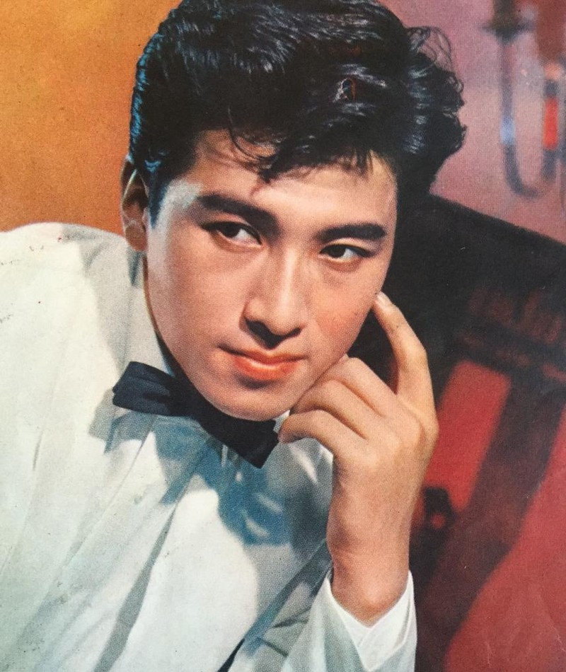 Photo of Akira Takarada