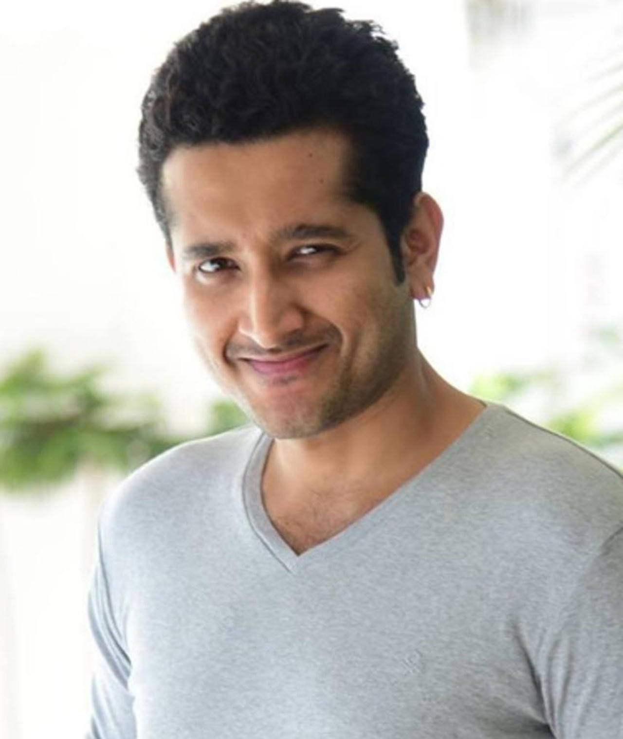 parambrata-chatterjee-movies-bio-and-lists-on-mubi