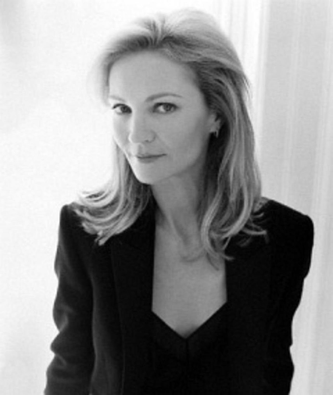 Photo of Joan Allen