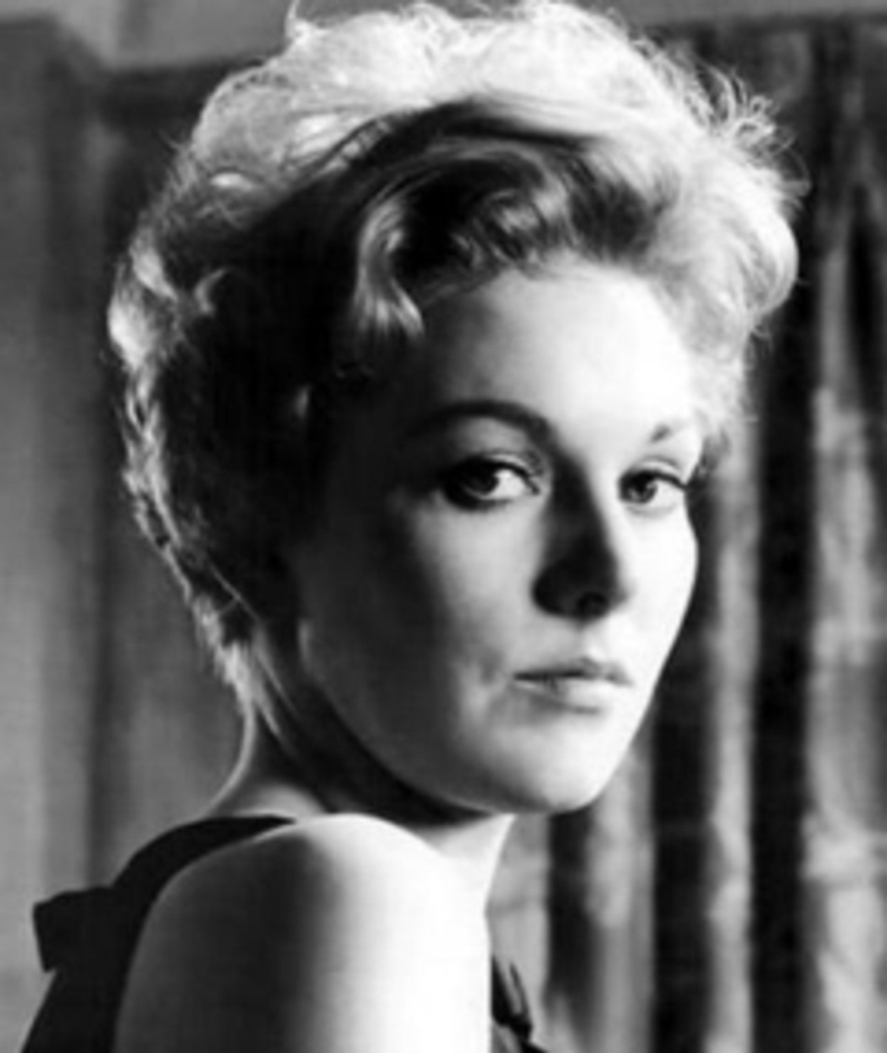 Photo of Kim Novak