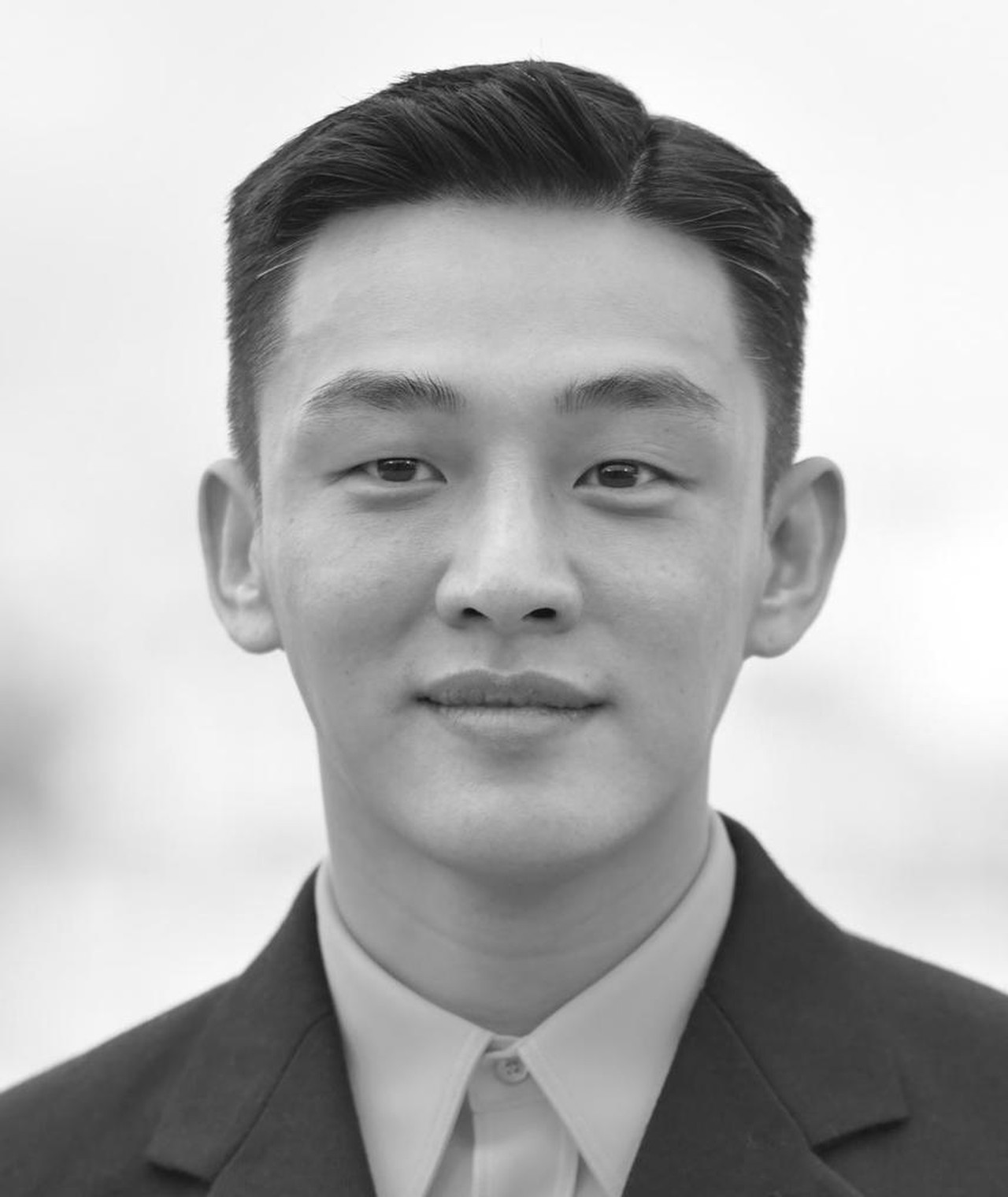 Photo of Yoo Ah-In