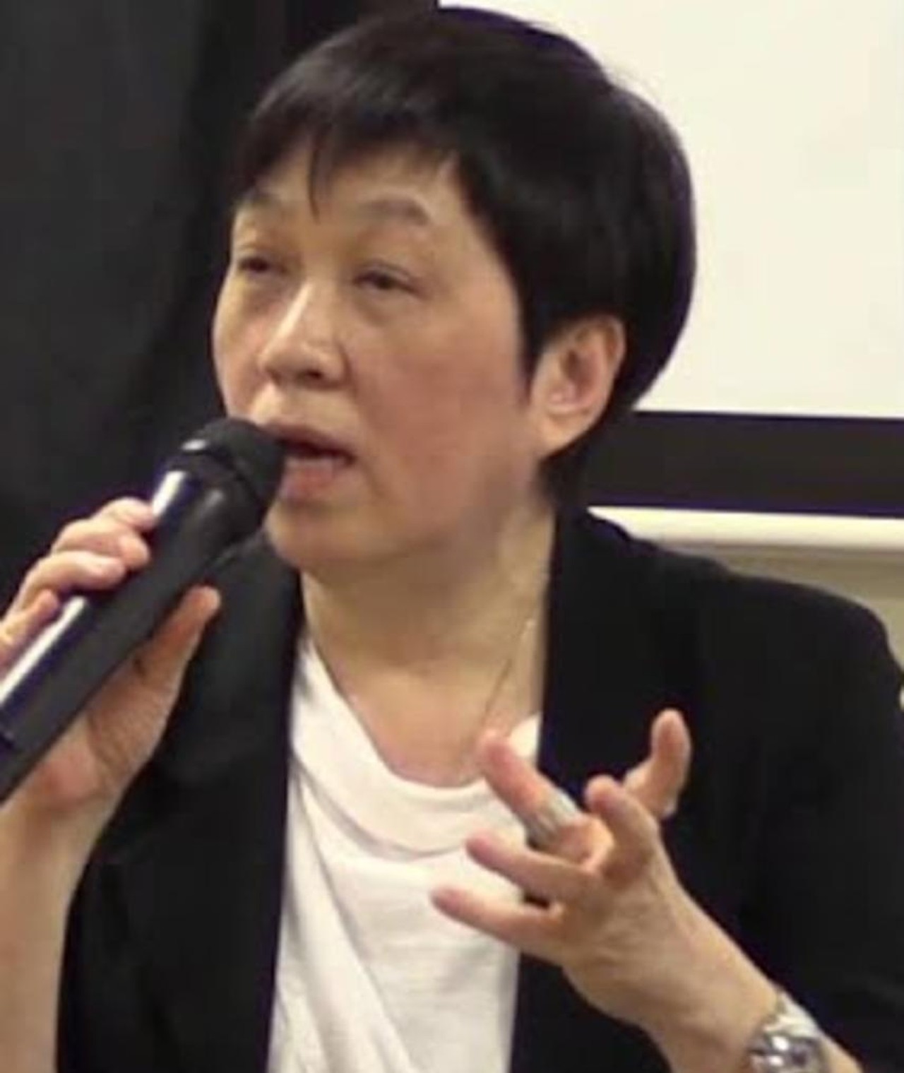 Photo of Julia Chu