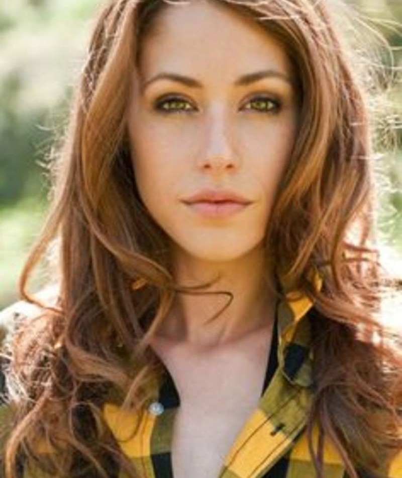 Pics amanda crew Amanda Crew