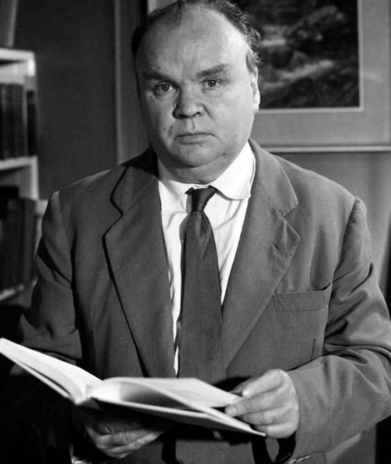 Photo of Cyril Connolly