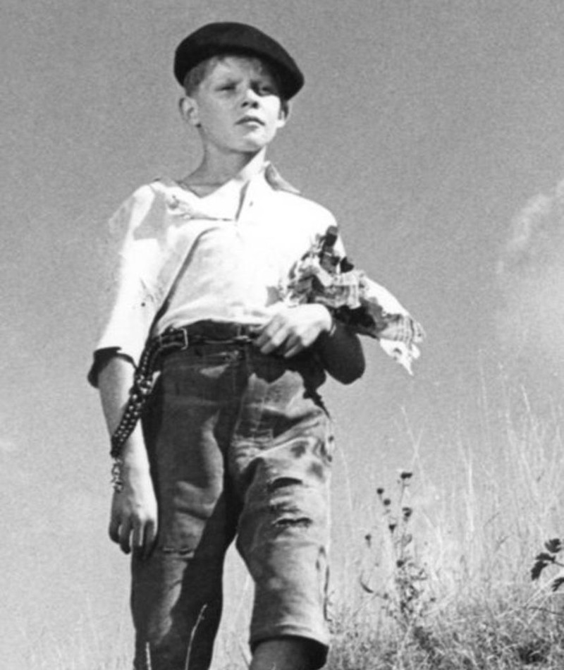 Poujouly Movies, Bio and Lists on MUBI