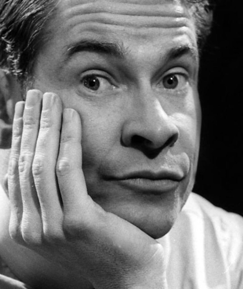 Photo of Stanley Baxter