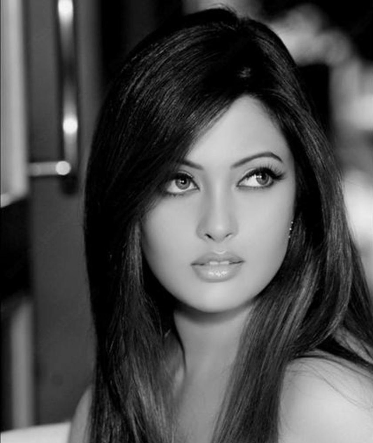 Photo of Riya Sen