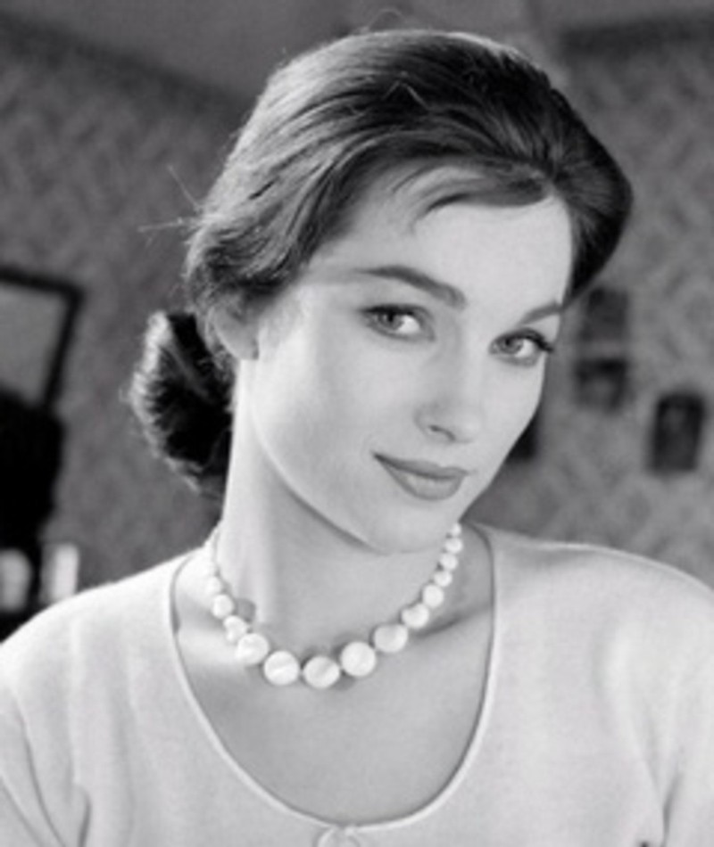 Photo of Shirley Anne Field