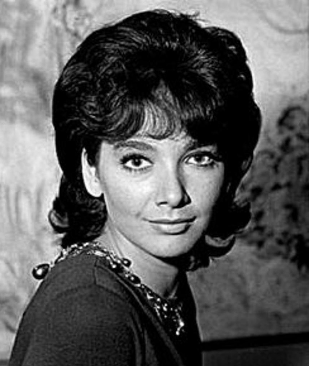 Suzanne Pleshette – Movies, Bio and Lists on MUBI