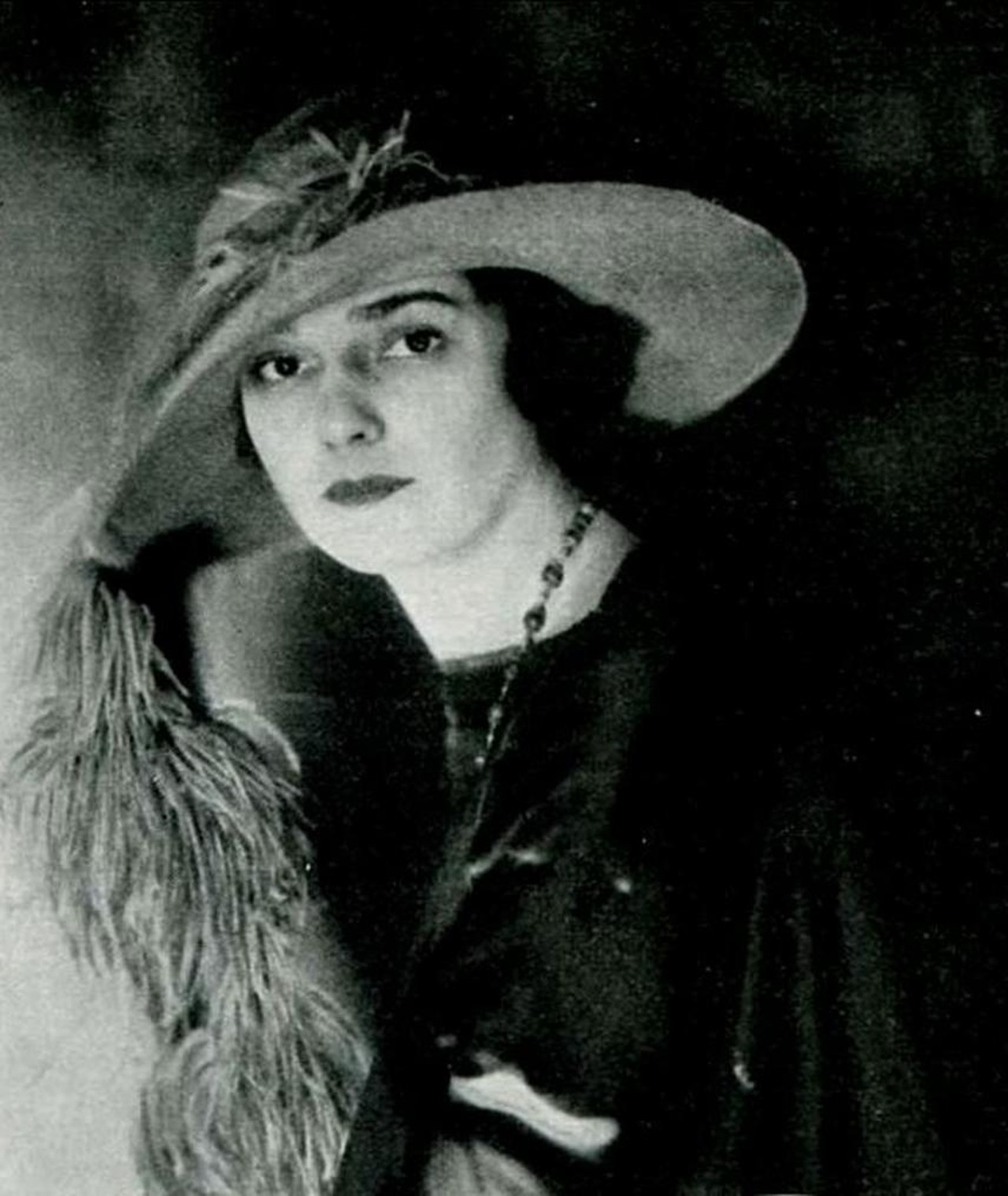 Photo of Julia Hoyt