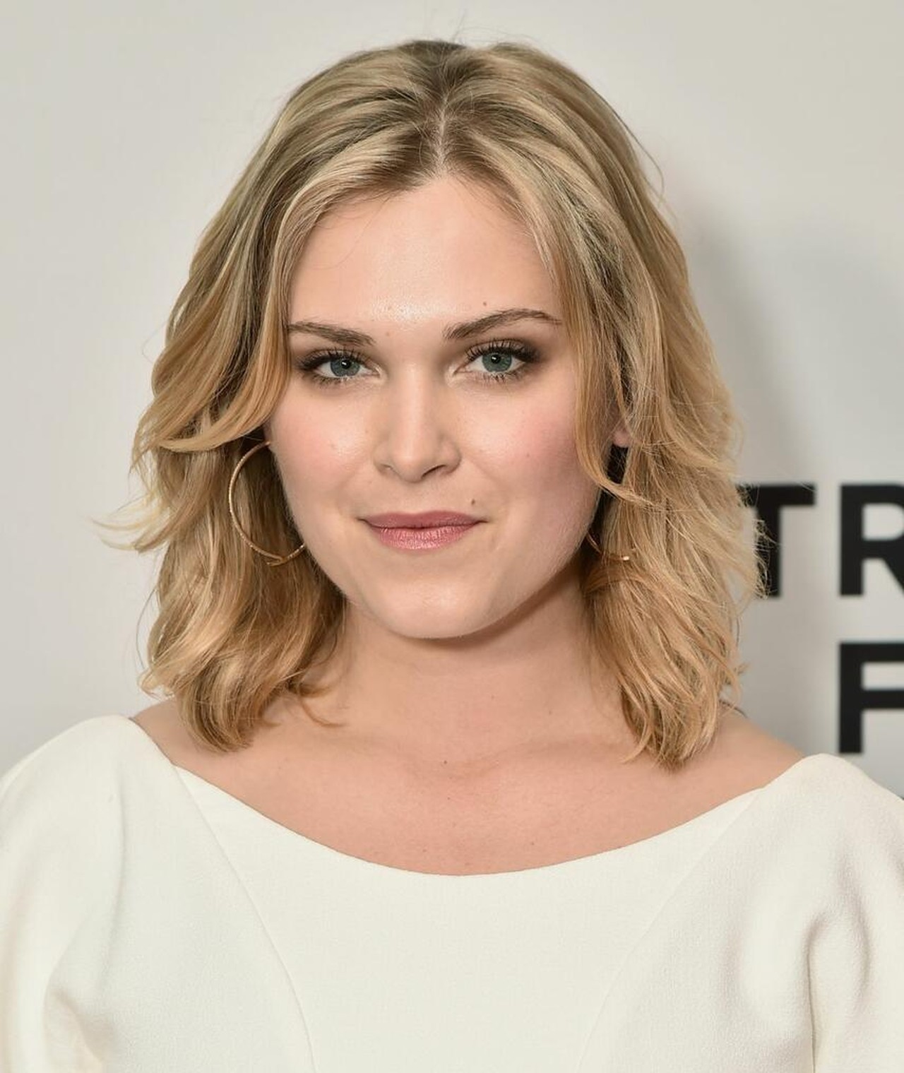 Eliza Taylor Movies, Bio and Lists on MUBI