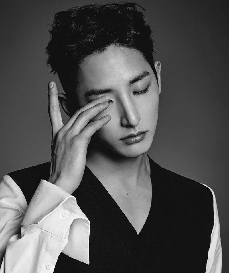 Lee Soo-Hyuk – Movies, Bio and Lists on MUBI