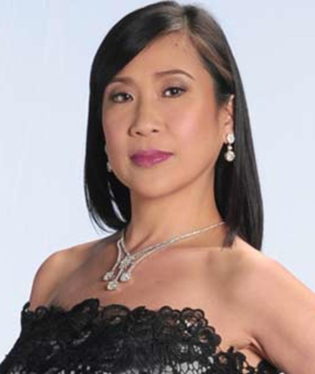 Photo of Annette Gozon-Abrogar