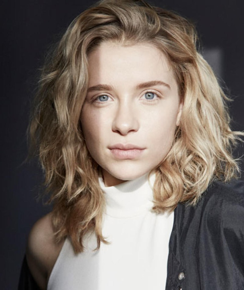 Spanish Gather Absence anna lens conductor Unrelenting Classification